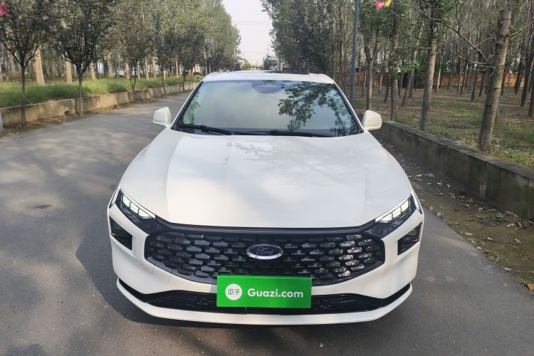 福特 蒙迪欧 2023款 EcoBoost 180 豪华型车身外观2