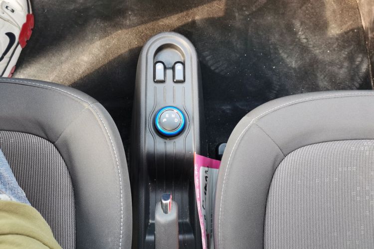 五菱汽车 宏光MINIEV 2021款 马卡龙时尚款 三元锂中控内饰18