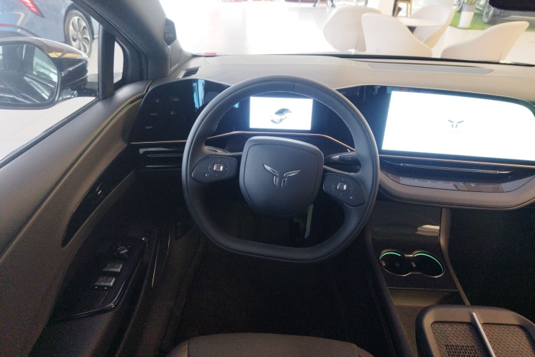 红旗EH7 2025款 600 智选版局部细节13