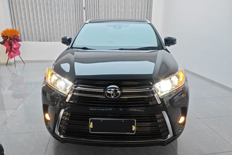 丰田 汉兰达 2021款 2.0T 四驱尊贵版 7座车身外观2