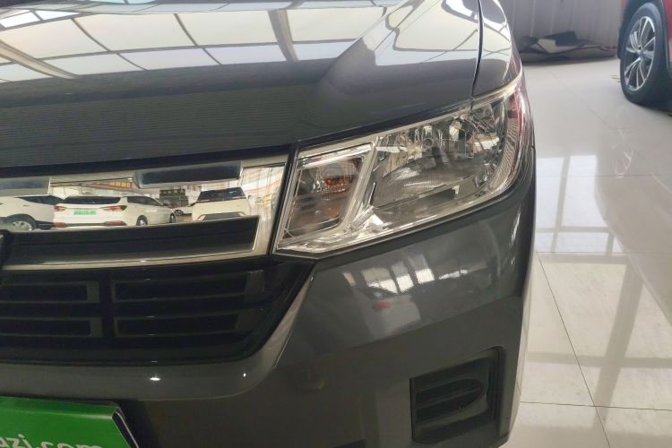 五菱汽车 五菱征途 2021款 1.5L进取型LAR局部细节36