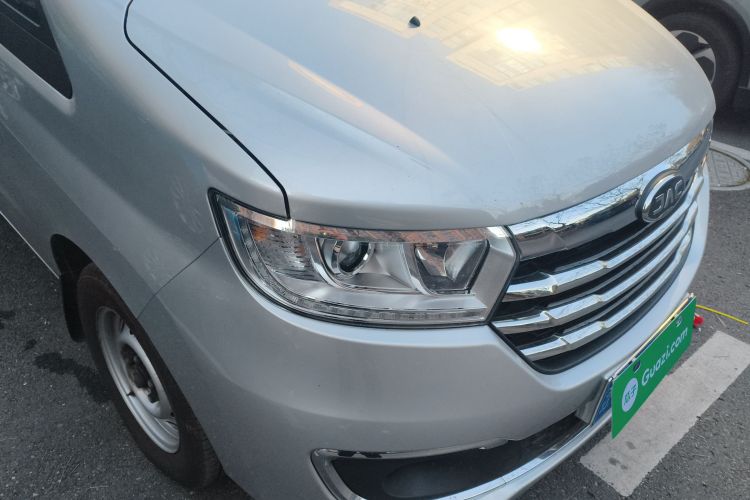 江淮瑞风 瑞风M3 2023款 PLUS 1.5T 7/8座舒适版车身外观8