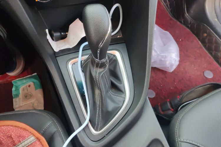 别克 英朗 2021款 改款 典范 1.5L 自动精英型中控内饰18