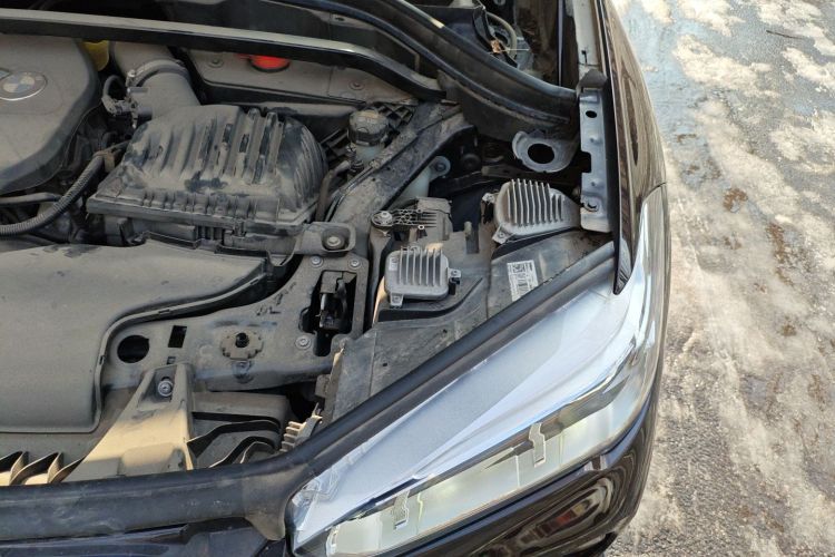 宝马X1 2018款 sDrive20Li 领先型局部细节9007