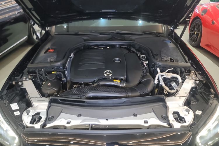 奔驰E级 2022款 E 260 L局部细节24