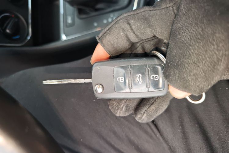 大众 朗逸 2015款 1.6L 自动舒适版中控内饰11