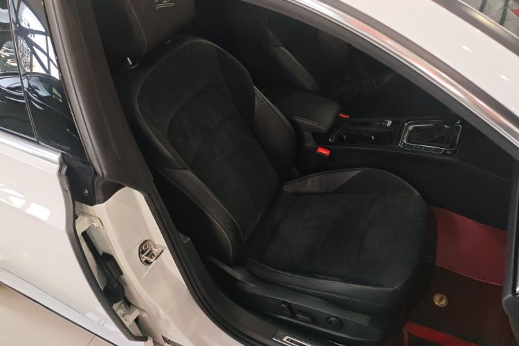 一汽-大众CC 2021款 330TSI 炫目版局部细节41