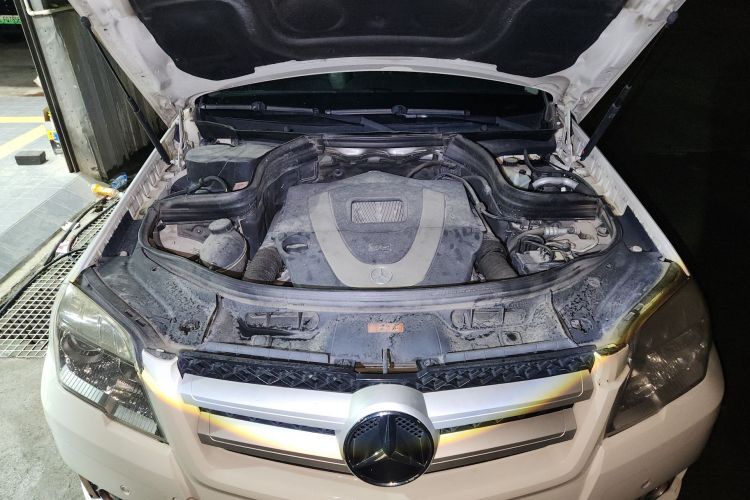 奔驰GLK级(进口) 2011款 GLK 300 4MATIC 动感型局部细节24