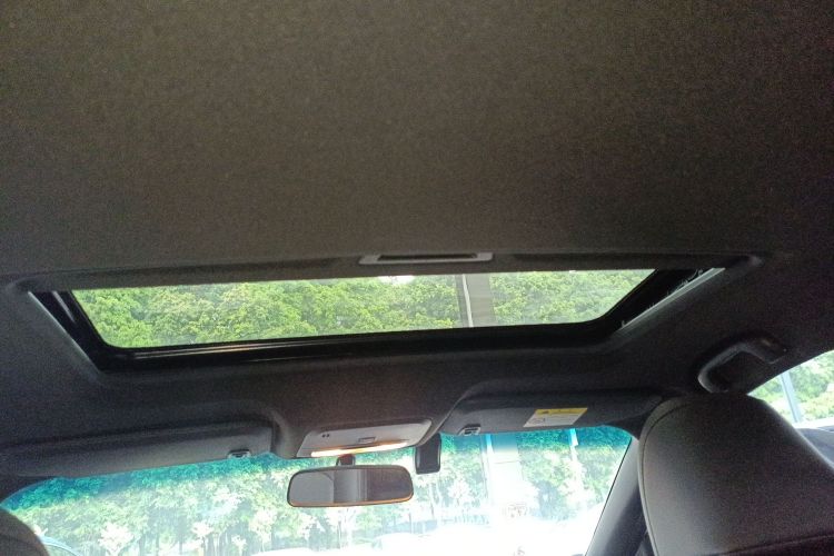 雪佛兰 科鲁泽 2020款 轻混 RS 330T 自动痛快版局部细节22