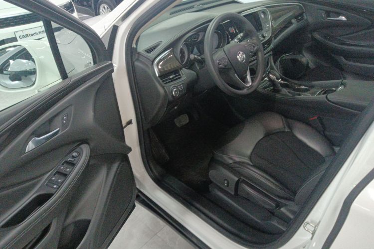 别克 昂科威 2021款 532T 两驱领先型中控内饰20