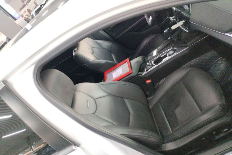 凯迪拉克CT4 2022款 28T 豪华型局部细节41