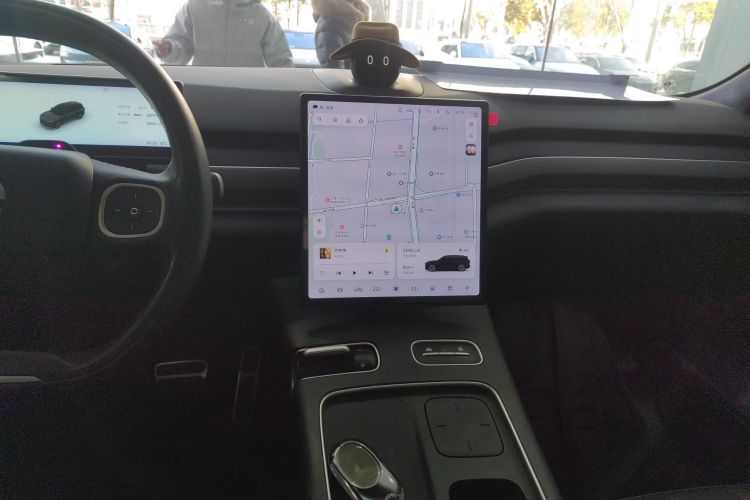 蔚来ES8 2023款 75kWh中控内饰16