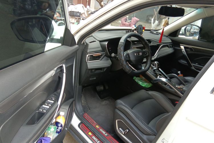 吉利汽车 博越 2020款 1.5TD 自动智联PRO中控内饰20