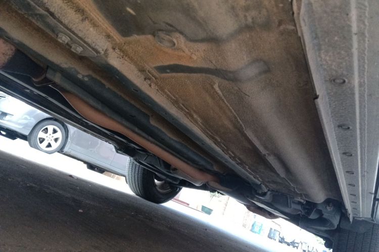 日产 奇骏 2012款 2.5L CVT豪华版 4WD局部细节9004