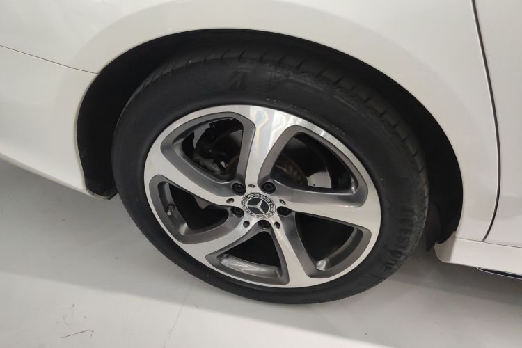 奔驰E级 2019款 改款 E 300 L 运动豪华型车身外观6006