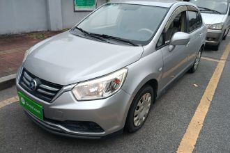 启辰D50 2015款 1.6L 手动时尚版