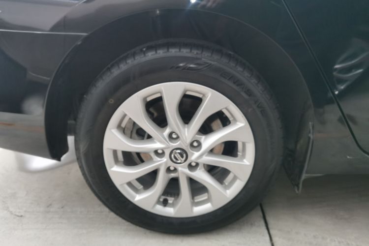 日产 轩逸 2019款 1.6XV CVT智联尊享版 国VI车身外观6008