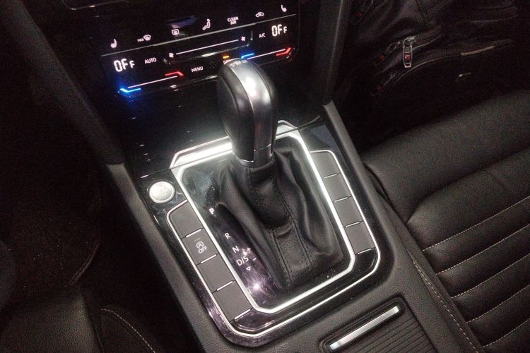 大众 迈腾 2020款 330TSI DSG 领先型局部细节18