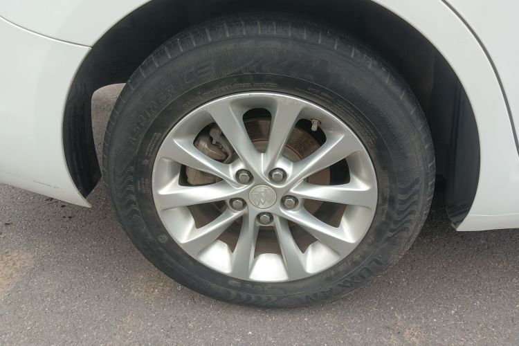 别克 英朗 2018款 15T 双离合进取型 国V车身外观6008