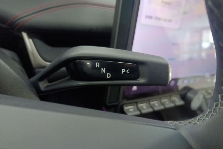 小米汽车 小米SU7 2024款 四驱超长续航高阶智驾Max版中控内饰18