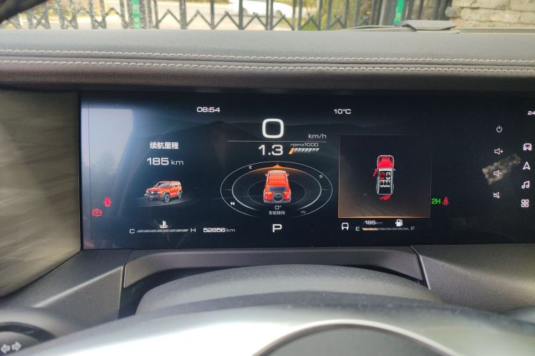 坦克300 2023款 越野版 2.0T 征服者中控内饰14