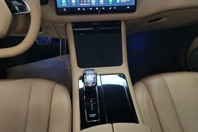 鸿蒙智行 问界M7 2024款 1.5T 后驱Plus版 5座局部细节18