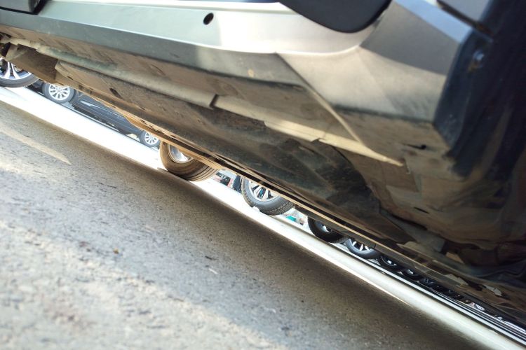 丰田C-HR 2022款 2.0L 舒适版局部细节9001