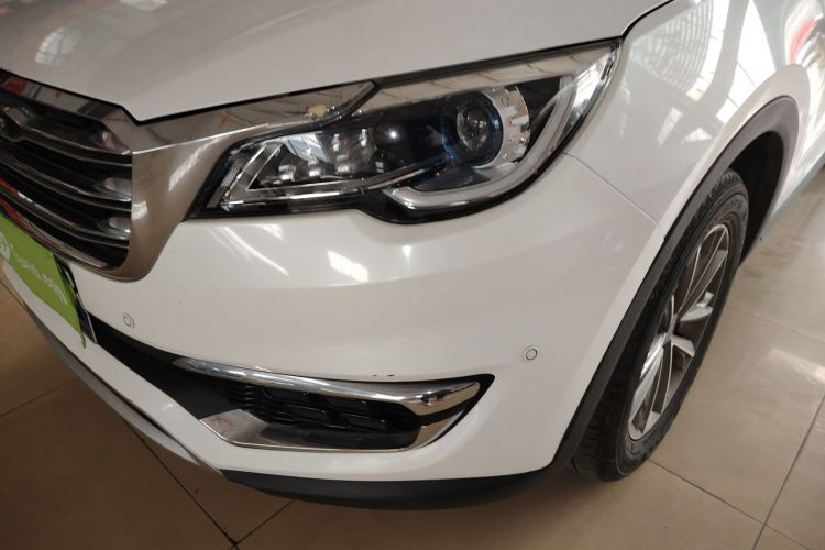捷途X70 2018款 1.5T 手动畅行版车身外观36