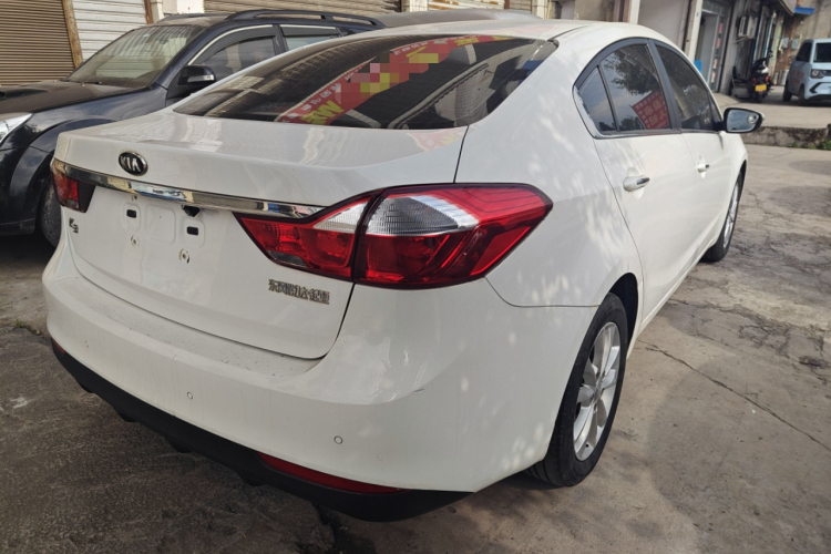 起亚K3 2016款 1.6L 手动GLS车身外观7