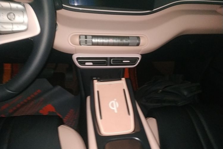 比亚迪 海鸥 2024款 荣耀版 305km 自由版中控内饰18