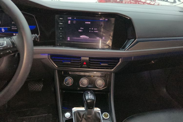 大众 速腾 2021款 200TSI DSG舒适智联版中控内饰16