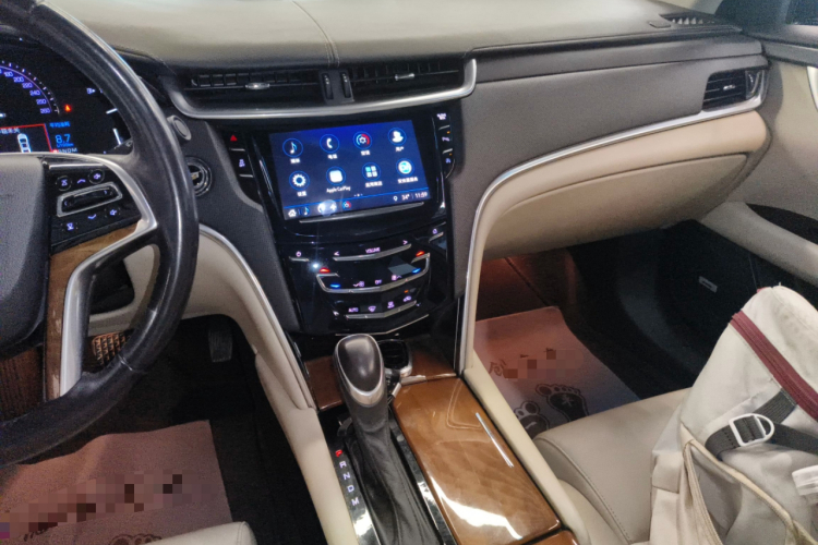 凯迪拉克XTS 2018款 28T 技术型局部细节16