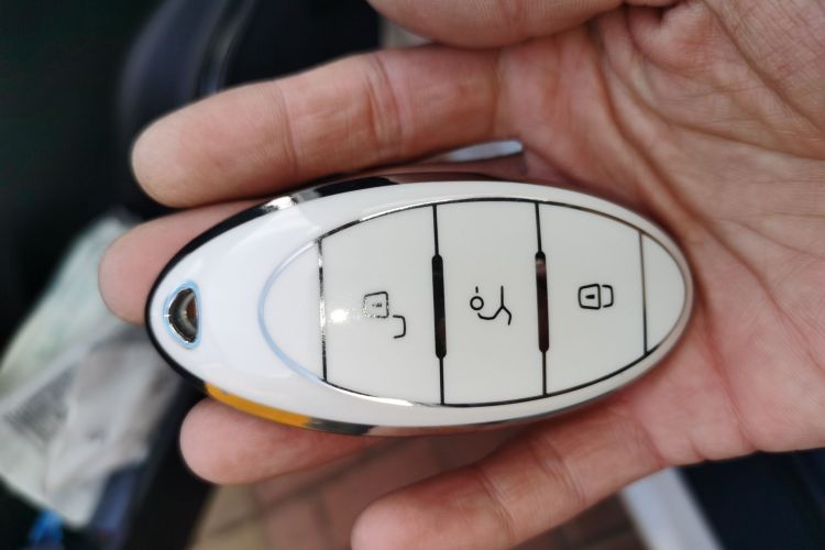 奔腾B70 2025款 龙耀版 1.5T 欢享型中控内饰11