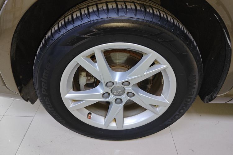 奥迪Q3 2018款 30周年年型 30 TFSI 时尚型车身外观6007