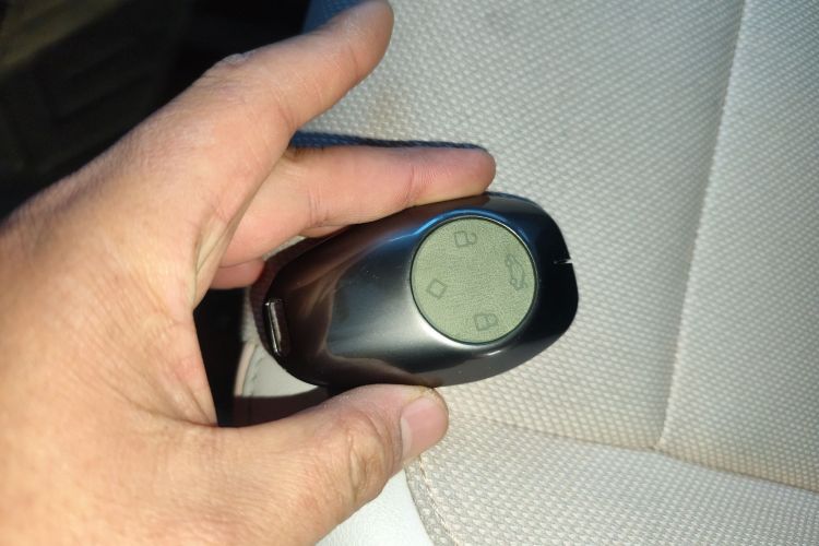 零跑汽车 零跑T03 2023款 310轻享版中控内饰11