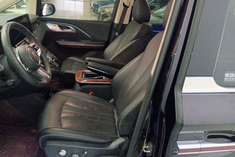 红旗HQ9 PHEV 2024款 2.0T 四驱豪华版中控内饰19