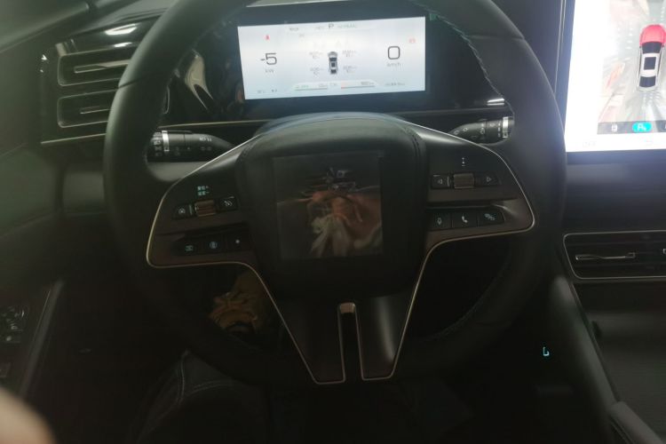 比亚迪 秦L 2024款 DM-i 120KM领先型中控内饰13