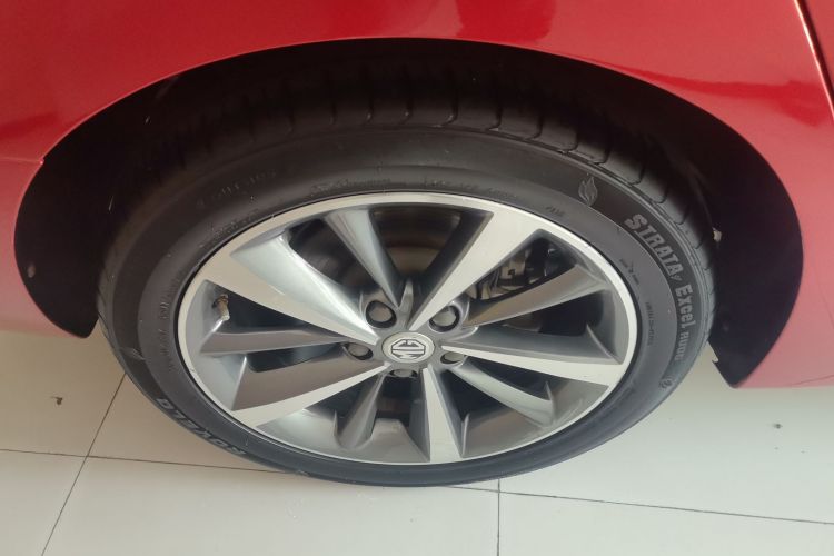 名爵 MG6 2019款 20T 自动星辉版车身外观6008