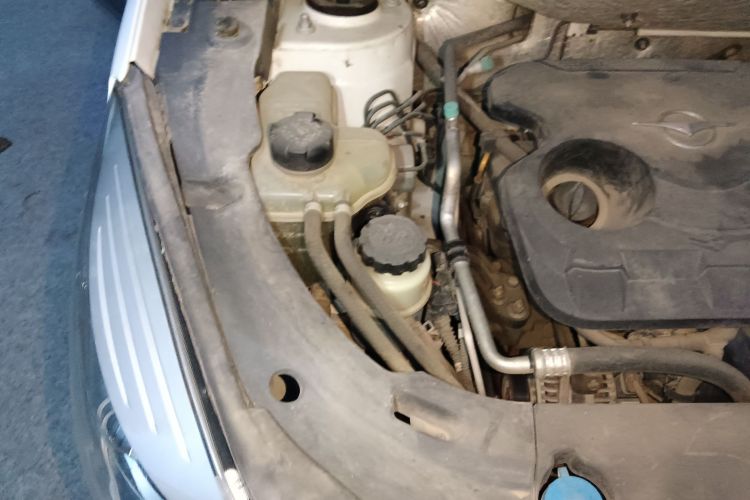 海马S5 2015款 1.6L 手动舒适型局部细节9006