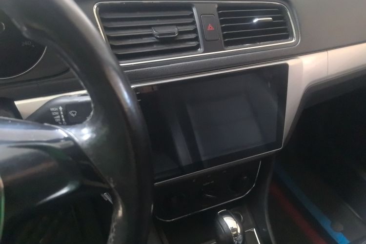 大众 朗行 2015款 1.6L 自动舒适版中控内饰16