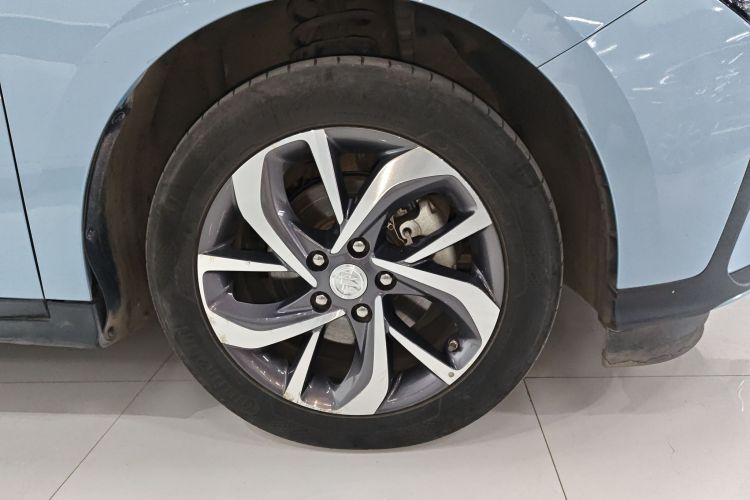 别克 微蓝6 2019款 互联智享型车身外观10