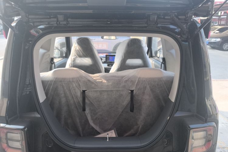 吉利银河 2025款 210km 熊猫卡丁机舱底盘23