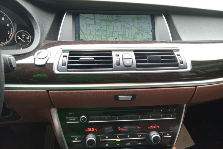 宝马5系GT 2014款 528i 领先型局部细节16