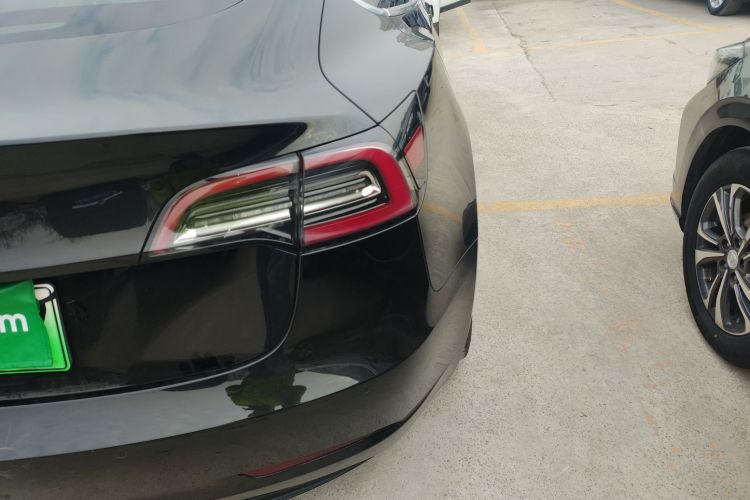 特斯拉 Model 3 2020款 改款 标准续航后驱升级版车身外观9