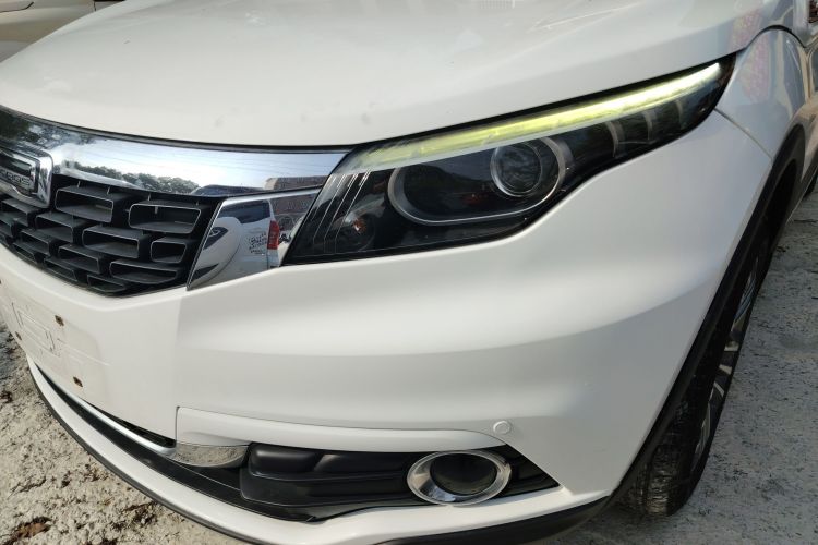 观致5 2017款 1.6T 自动尊贵型局部细节36