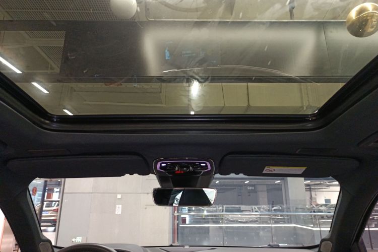 领克01 2021款 2.0TD 四驱暗夜版局部细节22