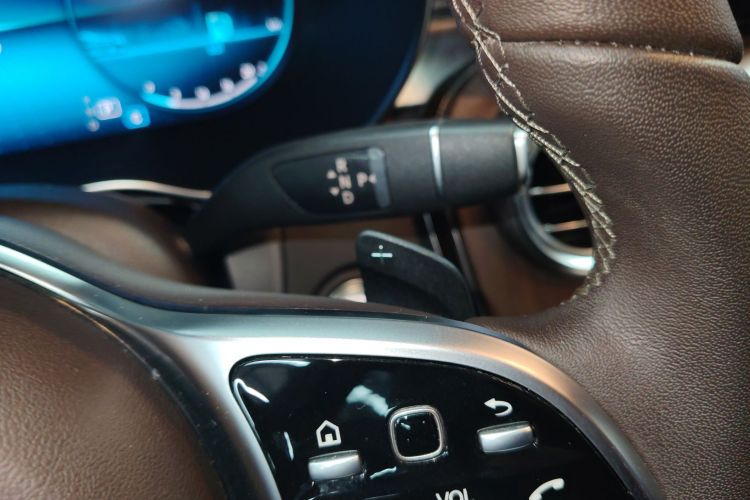 奔驰GLC 2021款 GLC 300 L 4MATIC 豪华型中控内饰18