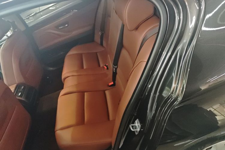 宝马5系 2014款 528Li 领先型中控内饰7004