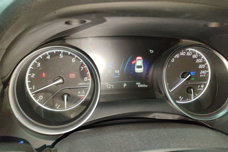 丰田 凯美瑞 2018款 2.5G 豪华版局部细节14