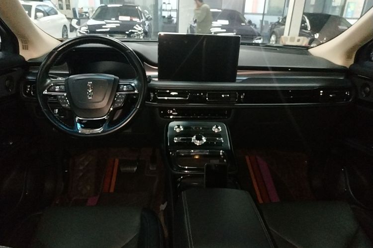 林肯 航海家 2022款 2.7T 四驱尊雅版中控内饰12